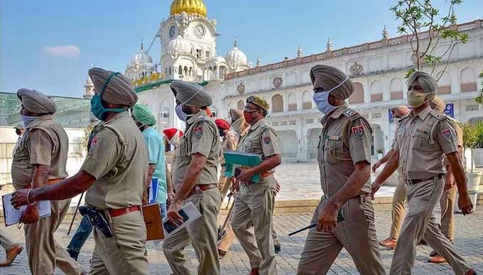 ਬੰਬ ਧਮਾਕੇ ਦੀ ਆਵਾਜ਼ ਨਾਲ ਦਹਿਲਿਆ ਅੰਮ੍ਰਿਤਸਰ! ਘਰਾਂ ਤੋਂ ਬਾਹਰ ਆਏ ਲੋਕ